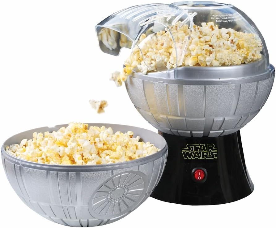 Uncanny Brands Star Wars R2D2 Popcorn Maker- Fully Operational Droid Kitchen Appliance