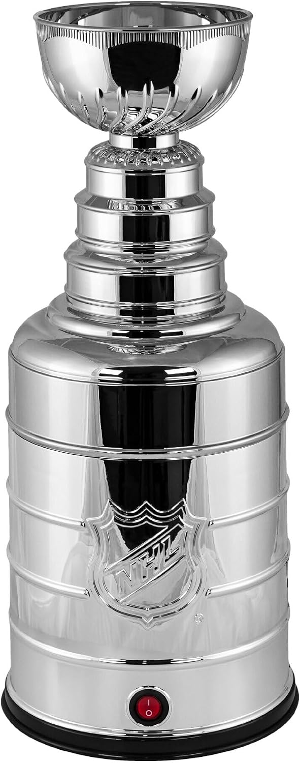 Uncanny Brands Star Wars R2D2 Popcorn Maker- Fully Operational Droid Kitchen Appliance